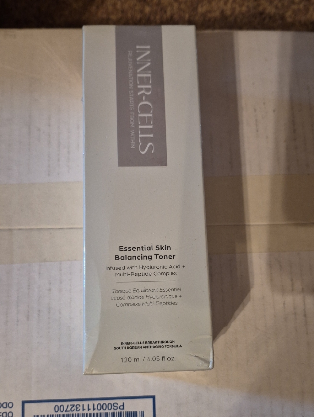 Essential Skin Balancing Toner - White